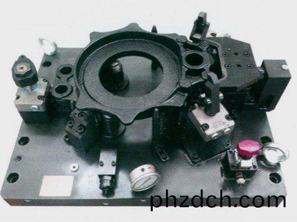 製動器底(di)闆液壓裌具